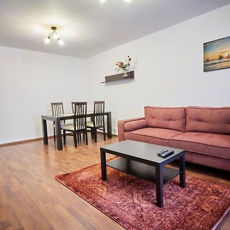 Queen Apartment Athenee Букурещ Екстериор снимка